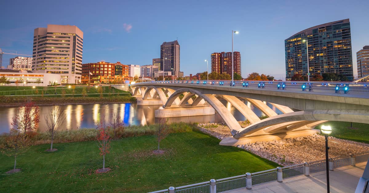 evening traffic in Columbus, Ohio