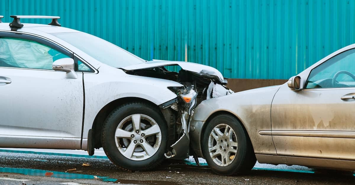 Two cars involved in a head-on collision | Colombo Law